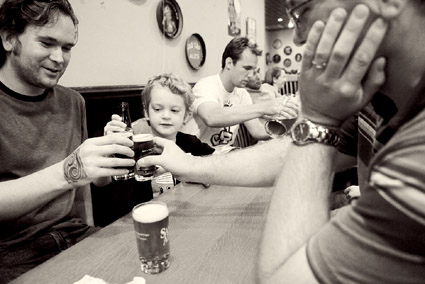 Sláinte! Cheers! Na zdorovje! Prost! Salut! Skål! Sláinte! Cheers! Na zdorovje! Prost! Salut! Skål!